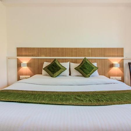 Treebo Trend Golden Nest Hotel Thane Exterior foto