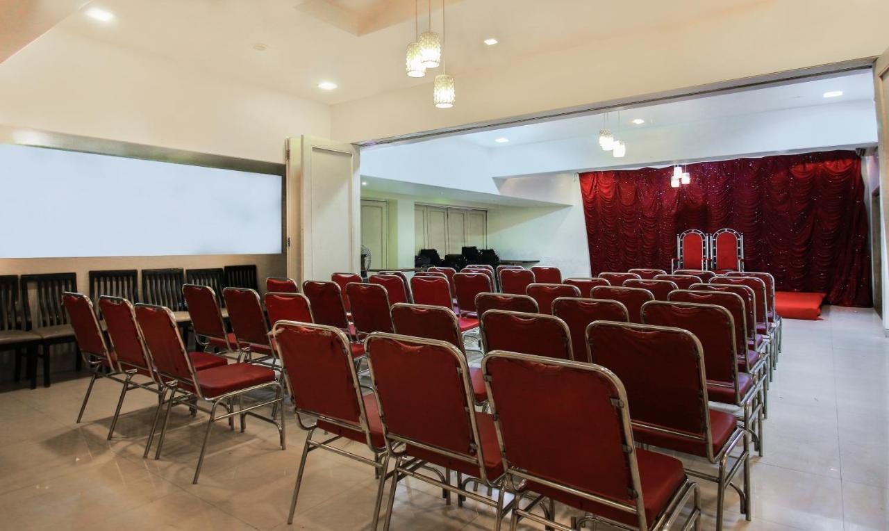 Treebo Trend Golden Nest Hotel Thane Exterior foto